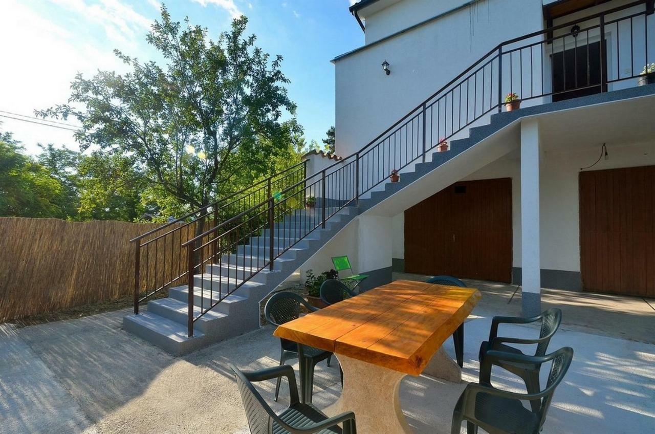 Apartment Nada With Private Pool Buzet Dış mekan fotoğraf